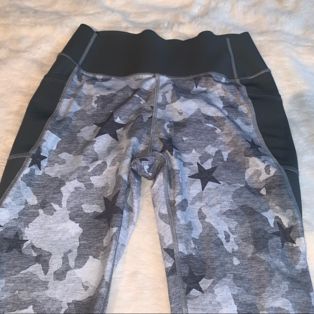 Gap Camo Star Leggings